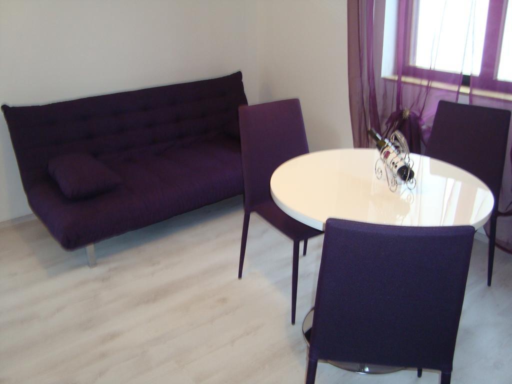 Apartments Peloza 포레치 객실 사진